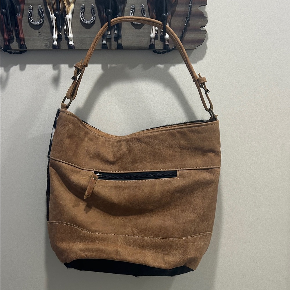 Like New! Euc Myra Bag Patchwork Cowhide Shoulder… - image 4